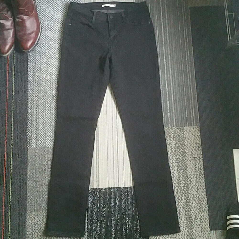 Levis Mid Rise Skinny Stretch Black jeans